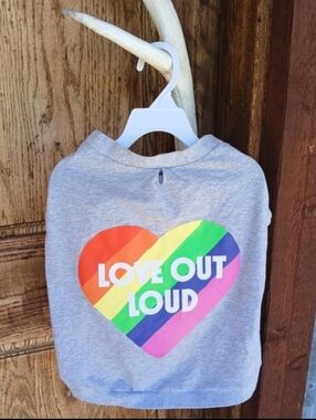 Old Navy Pet Love Out Loud Gray Rainbow Dog Animal Shirt Large Colorful